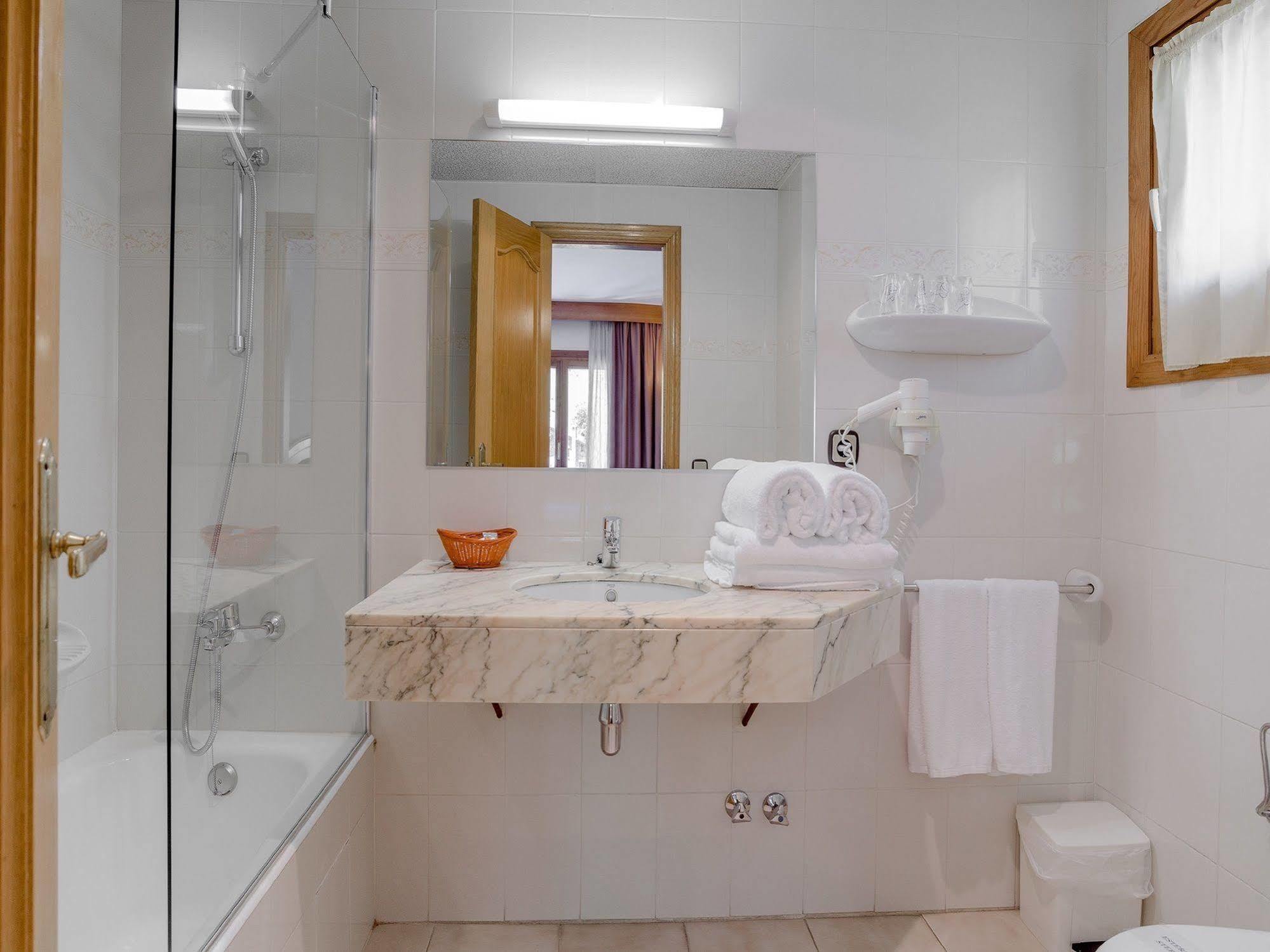 Hotel Sant Miquel Андорра-ла-Велья Екстер'єр фото