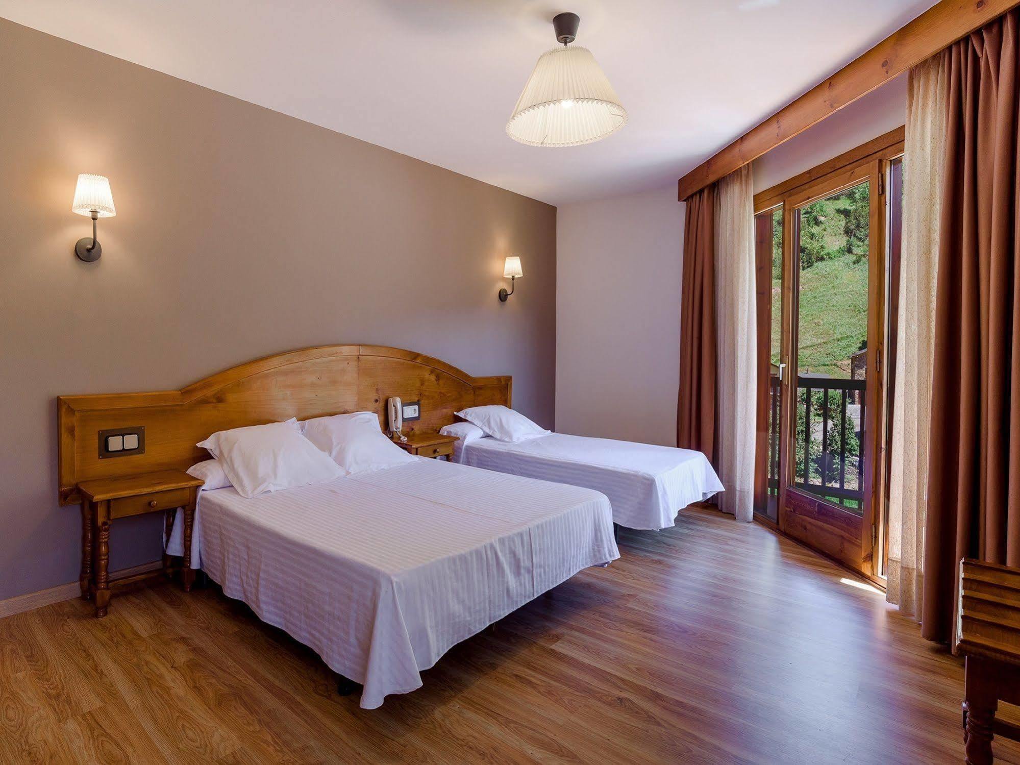 Hotel Sant Miquel Андорра-ла-Велья Екстер'єр фото
